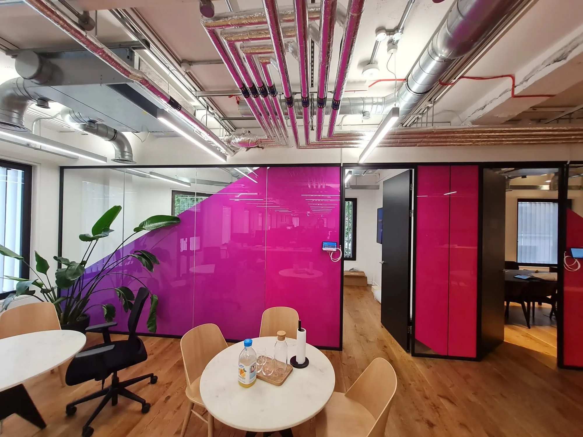 Interior-Wall-Graphics-lift Interior-Wall-Graphics-lift