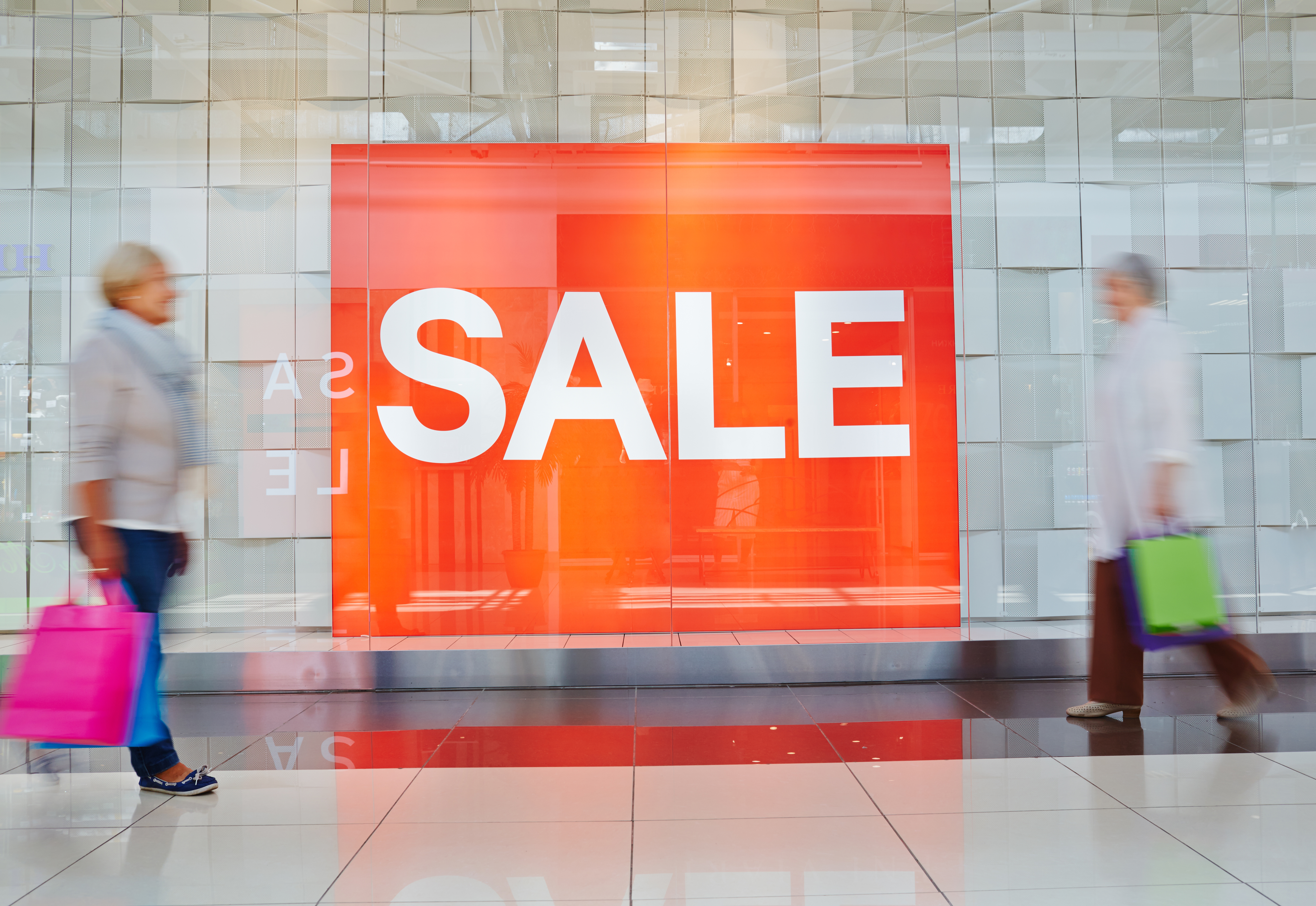 Large-format retail billboard installation, showcasing digital printing technology for immersive 3D advertising displays.